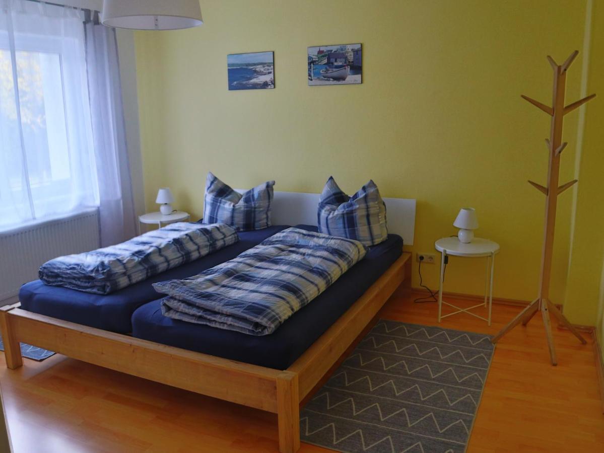 Ferienwohnung Familie Bulst 萨勒河畔瑙姆堡 外观 照片